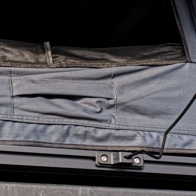 18. OFFLANDER ROOF TENT FOLD Y 190