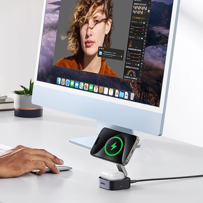 3. Ugreen W702 3in1 inductive charger with MagSafe / Qi2 and USB-C port for phone / headphones - black