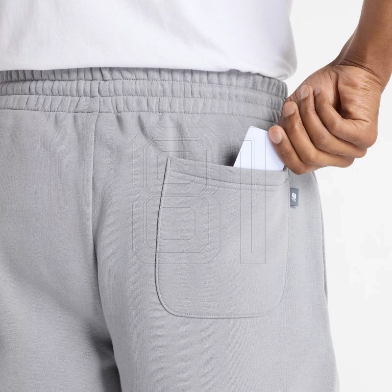 6. New Balance Reimagined Fleece Graphic M shorts MS51506YST