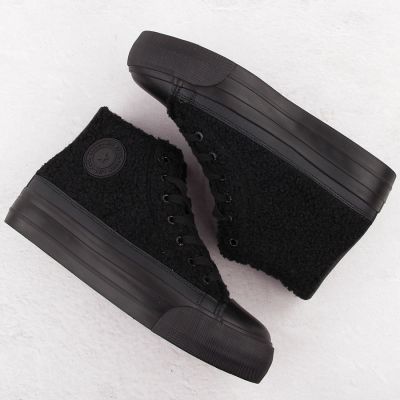 9. Big Star W INT2050A Insulated Sneakers