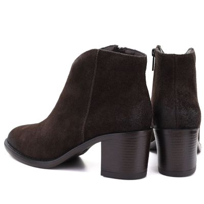 5. Women's leather ankle boots with a block heel, suede, chocolate, Cambell JE19473