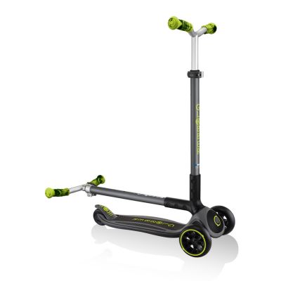 5. Globber Master Prime 3-Wheel Scooter / Black - Lime Green 664-106