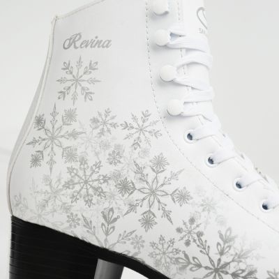 8. SMJ sport Revina figure skates