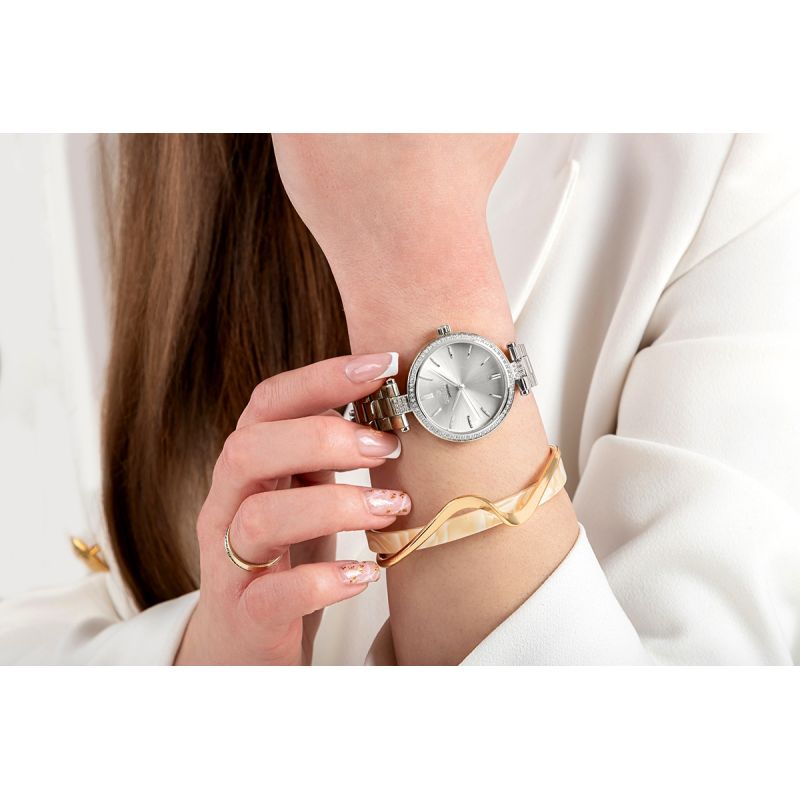 4. Giewont Sapphire Silver Women's Watch GW9890-B1