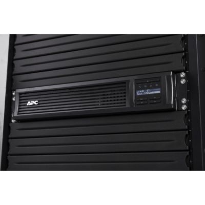 28. APC Smart-UPS 3000VA LCD RM 2U 230V with SmartConnect