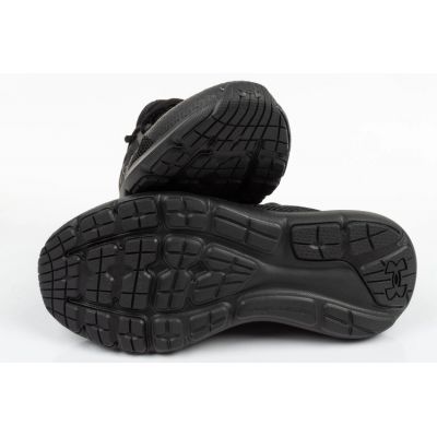 10. Under Armor W shoes 3024989-002