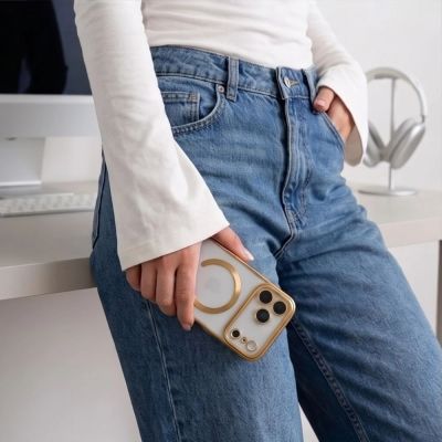 7. Tech-Protect MagFlex Case for iPhone 18 Pro Max / 17 Pro Max - Gold