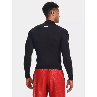 6. Under Armour M 1369606-001 Thermoactive T-shirt