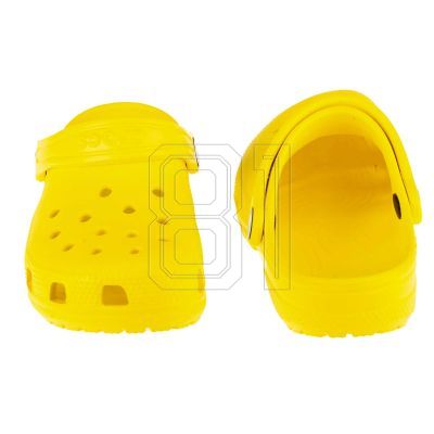 5. Crocs Classic Clog Jr 206991-77J