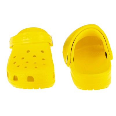 5. Crocs Classic Clog Jr 206991-77J