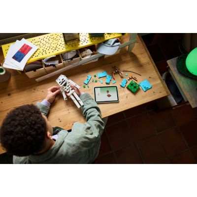 7. LEGO Minecraft 21594 - Skeleton
