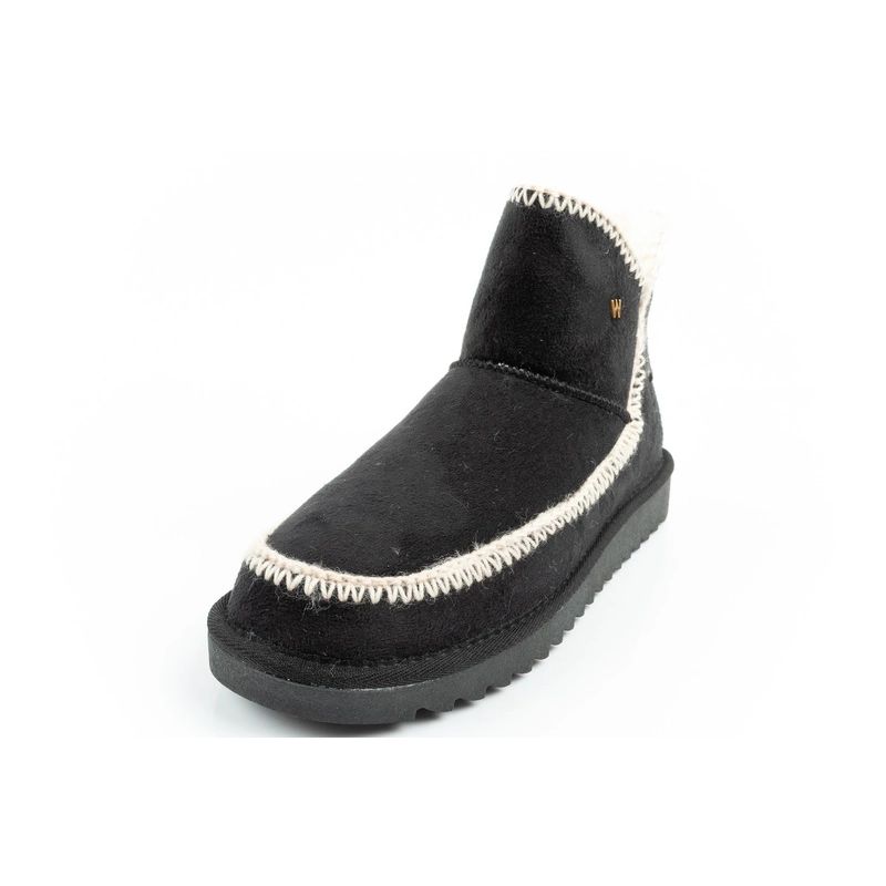 12. Wrangler Elsa winter boots ankle boots insulated comfortable fashionable black