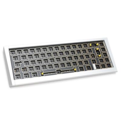 2. Ducky Outlaw 65 Keyboard Universal USB Silver