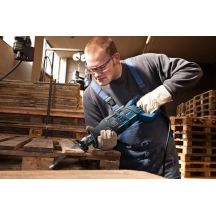 Sabre saw BOSCH GSA 1300 PCE 060164E200 1300W 28mm 0–2.900 min-1