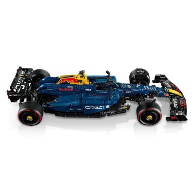 4. LEGO Technic 42206 Oracle Red Bull Racing RB20 F1 Car