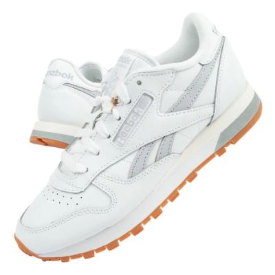 2. Reebok Wms Classic Sports Shoes [HQ2234]