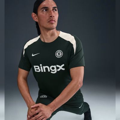 3. Nike Chelsea FC 2025/26 Jersey HJ7750-347