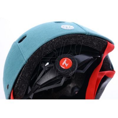 8. Tempish Skillet Air 102001087 helmet