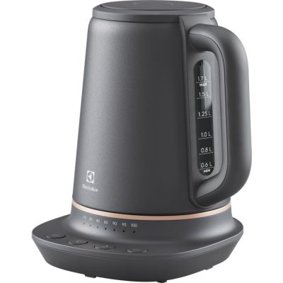 4. ELECTROLUX E7K1-6BP kettle