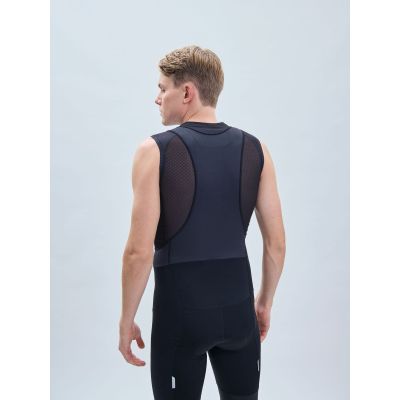 3. POC ESSENTIAL LAYER Vest - Black