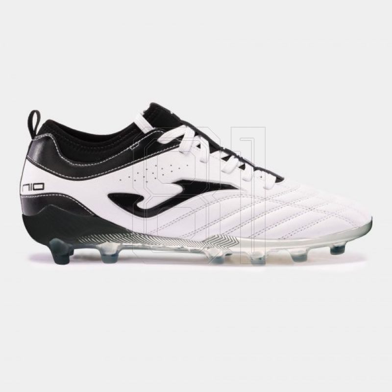 28. NUMERO-10 2402 BLANCO NEGRO FIRM GROUND