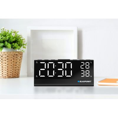 2. CR10ALU CLOCK RADIO