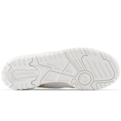 3. New Balance W BBW550ST Shoes