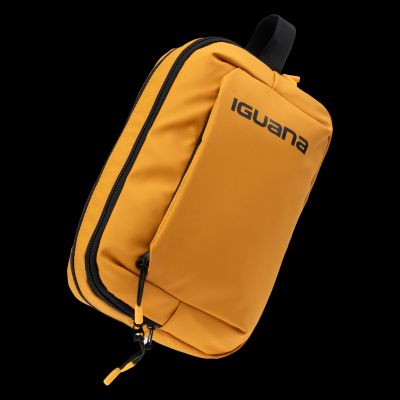 3. MATRI cosmetic bag