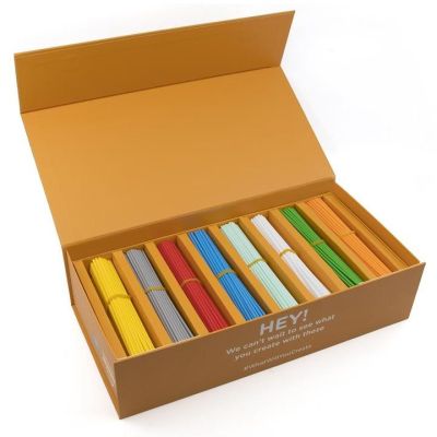 3. 3Doodler Start EDU Plastic Blue, Cyan, Green, Gray, Orange, Red, White, Yellow