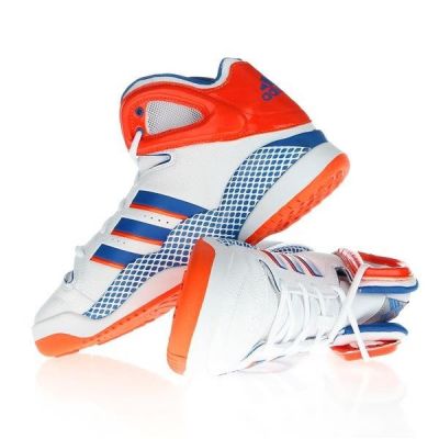 5. Adidas Attitude MC G07020