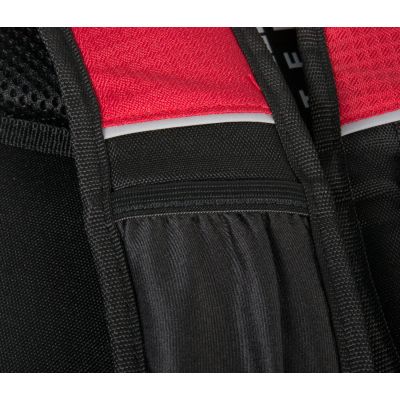 3. Hi-Tec Mandor 20 L red and black hiking backpack