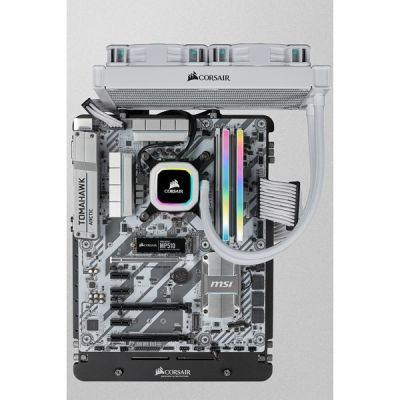 3. Memory Corsair Vengeance RGB Pro CMH16GX4M2E3200C16W 16GB 2x8GB DDR4 3200MHz