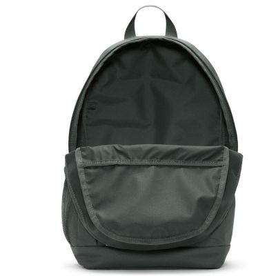 4. Nike Backpack 20L IX5295-303