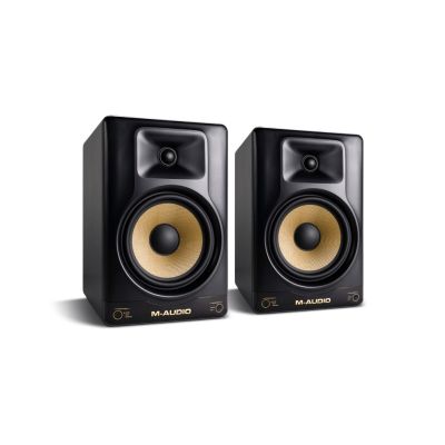 12. M-AUDIO FORTY EIGHTY - Active Monitor