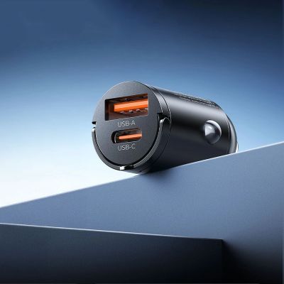 4. ORICO MiniRing 30W 1A1C Metal Car Charger with Handle