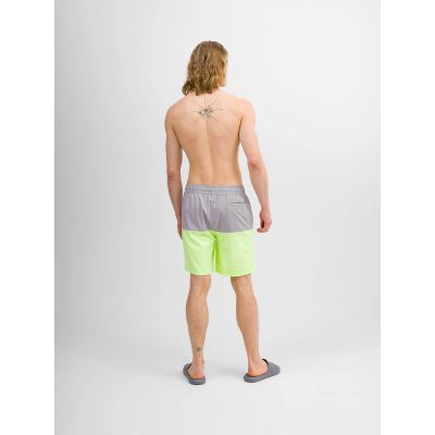 2. Men's 4F boardshorts