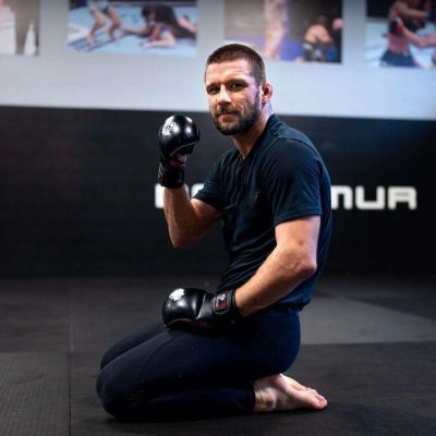 17. MMAsparring gloves S/M - Phantom Red - Valor Series