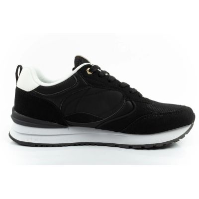 4. Gap men's sports shoes Run Spirit Basic sneakers black fashionable