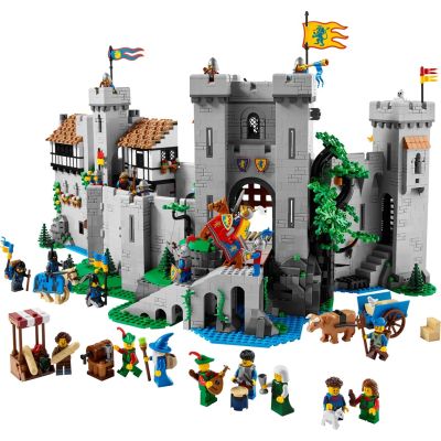 3. LEGO Icons 10305 - Castle of the Knights of the Lion Coat of Arms