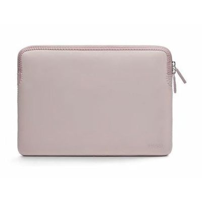 2. Trunk case 14" MacBook Pro Sleeve, Warm