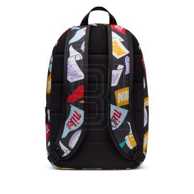 3. Nike Heritage Penant Toss HJ8322-010 backpack