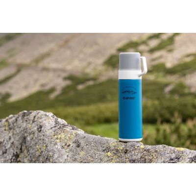 8. Hi-Tec Nesan thermos 92800492632