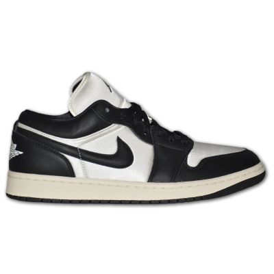 Air Jordan 1 Low SE Black Sports Shoes - FB9893-101