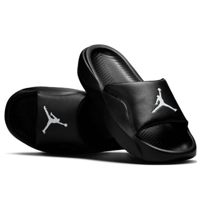 3. Nike Jordan Franchise HF3263-001 Slides