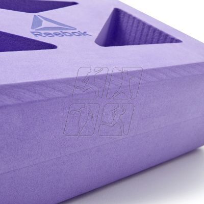 6. Reebok yoga block RAYG-10035PL