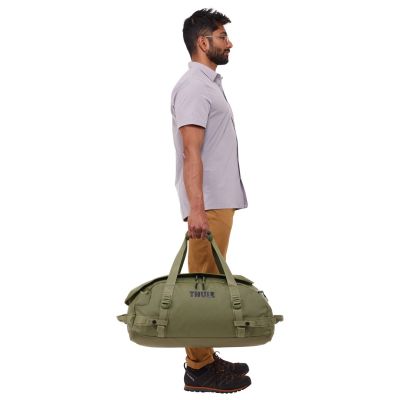 10. Thule Chasm TDSD302 Olivine Sports Bag 40L Polyester Olive