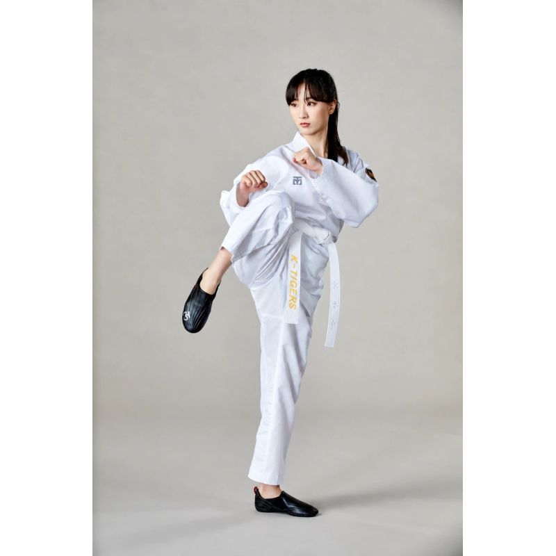 7. Dobok for Taekwondo MTX 2 - World Taekwondo (WT) certificate | MOOTO