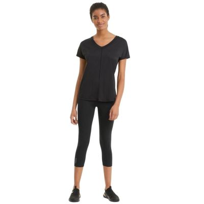 10. Puma 3/4 Train Favorite Forever High Waist Pants W 520266 01