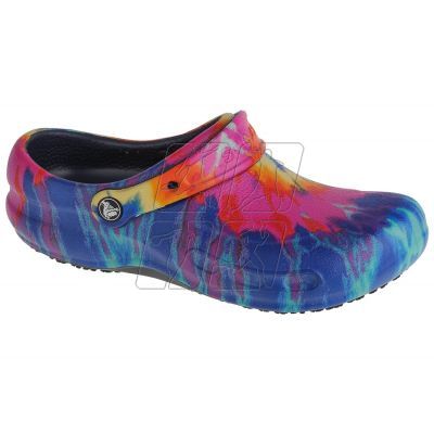 2. Crocs Bistro Graphic Clog 204044-410