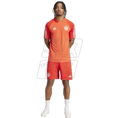4. Adidas FC Bayern Training JSY M T-shirt IQ0608